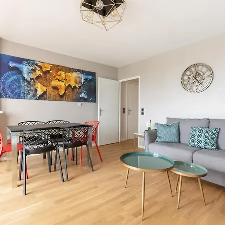 Daire La Dolce By Plaza Chessy (Seine-et-Marne)